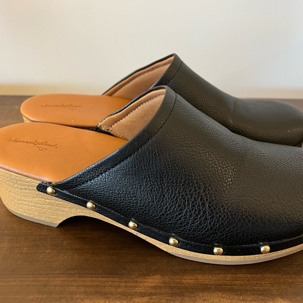 NEW without box Universal Thread Black Faux Leather Clogs with Studded Detail